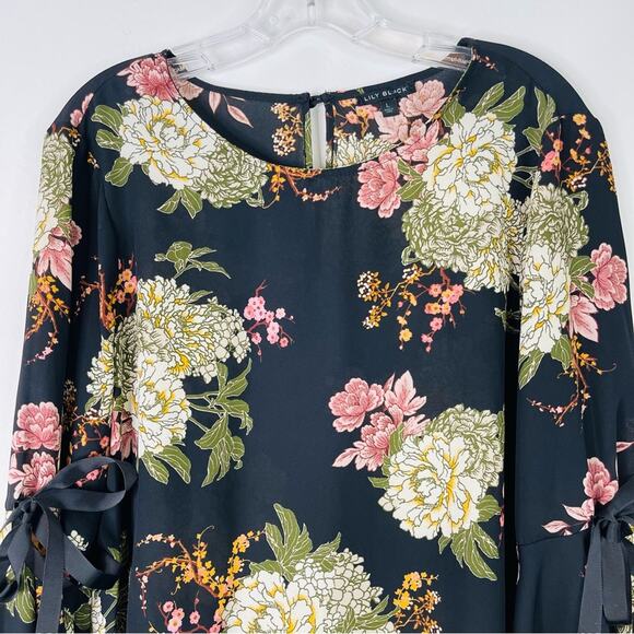 Lily Black white pink floral cottagecore romantic bow popover top large - Picture 2 of 8